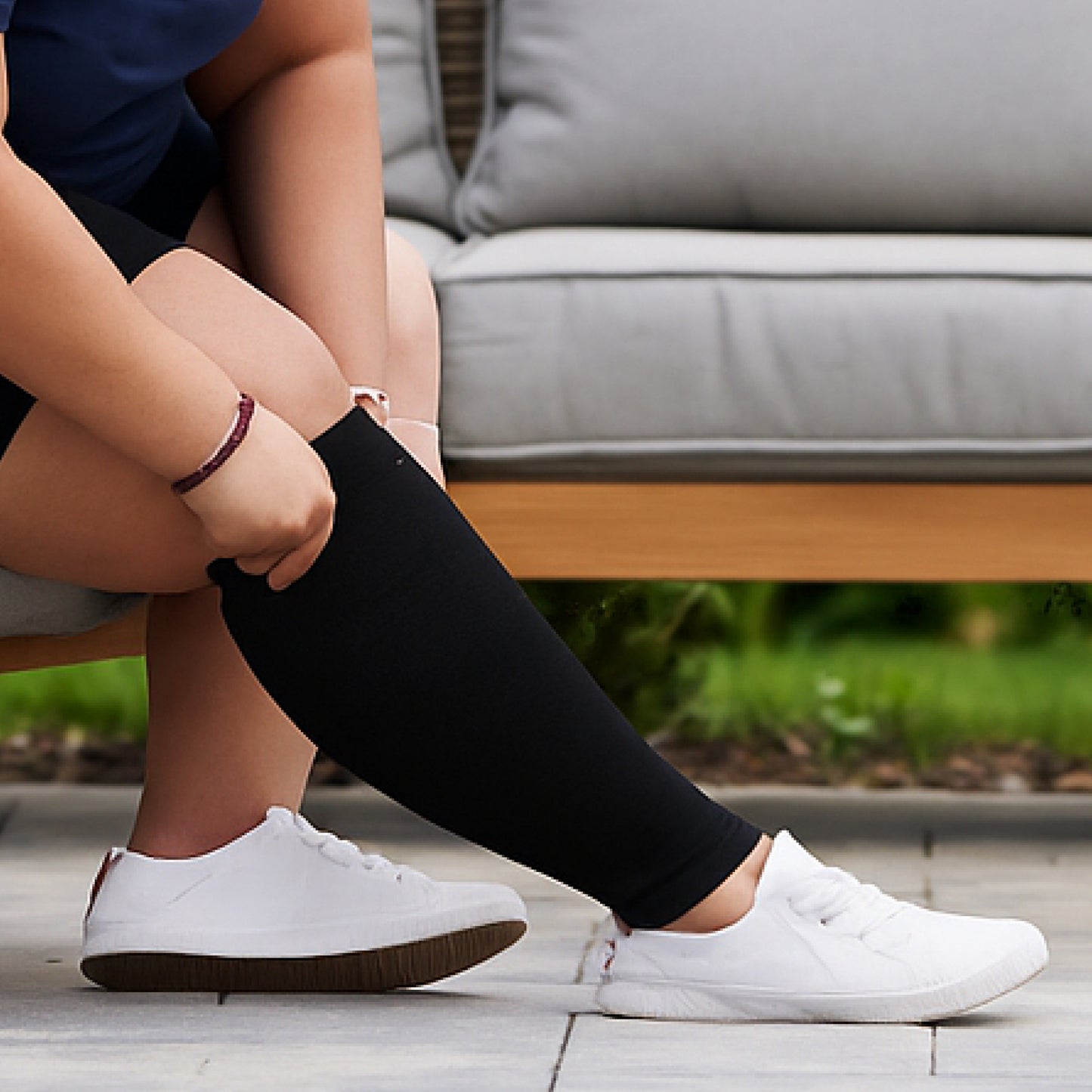Womens Compression Calf Sleeve 20-30mmHg - A712W